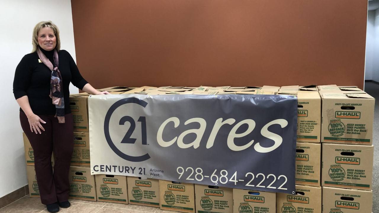 Laura Coughanour CENTURY 21 Arizona West